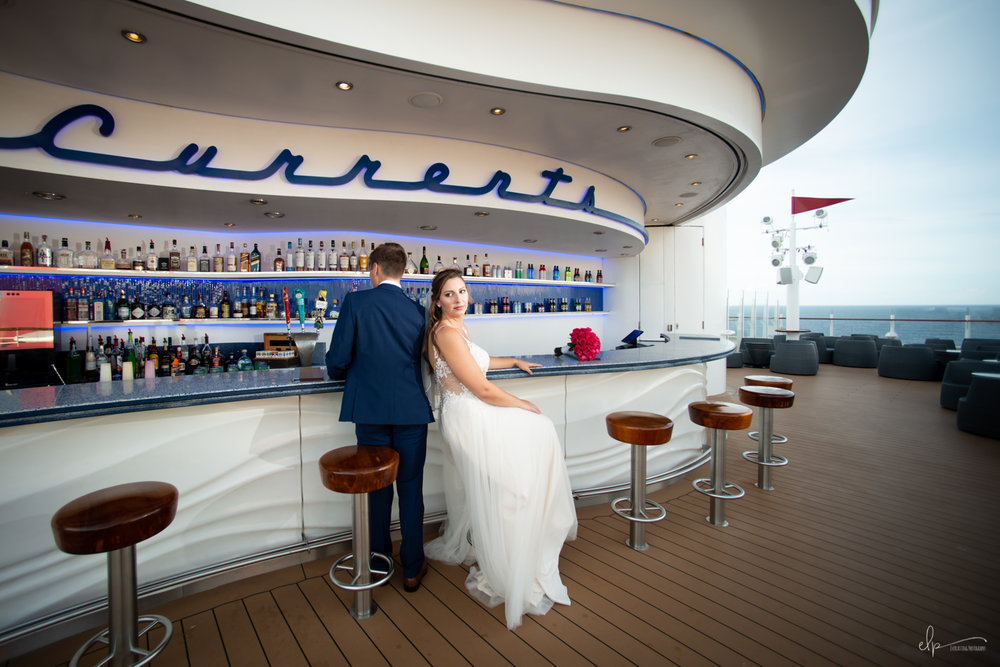 wedding photos at currents on disney cruise line