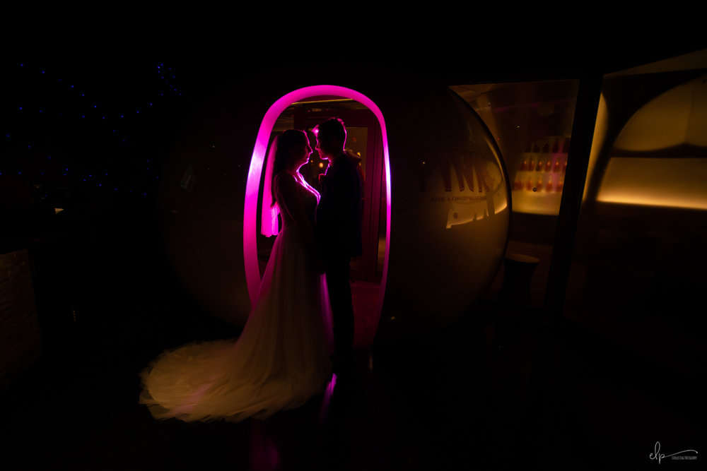 wedding photography at pink lounge on disney cruise