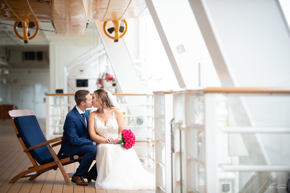 wedding photographer on disney cruise line