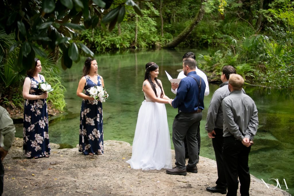 Intimate wedding at kelly park rock springs