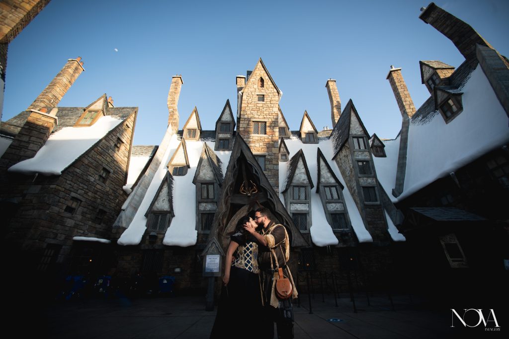 Couple kissing during their Universal Studios engagement session.